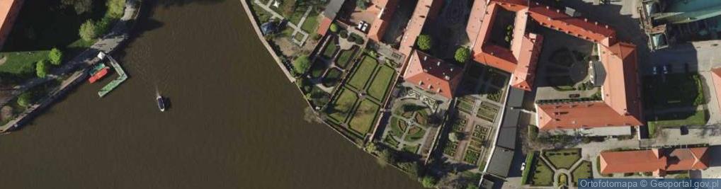 Zdjęcie satelitarne Pomnik Edmunda Bojanowskiego