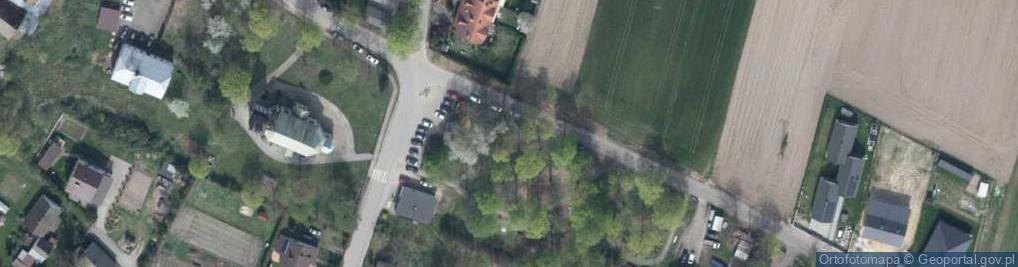 Zdjęcie satelitarne Pomnik II Armii Wojska Polskiego