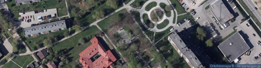 Zdjęcie satelitarne Pomnik ku czci żołnierzy Armii Krajowej walczących o wolność Po