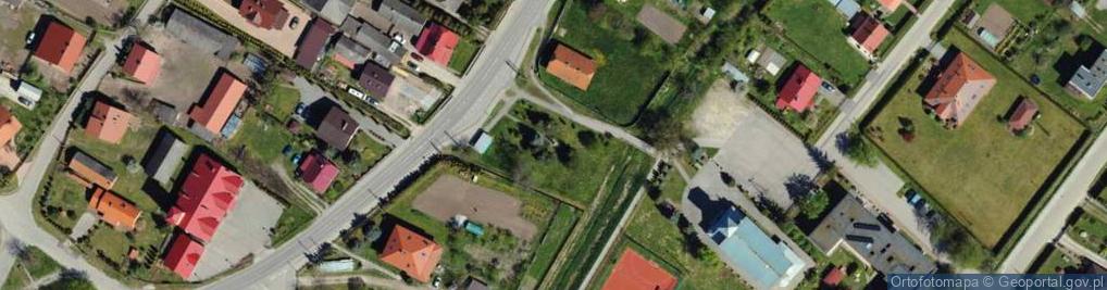 Zdjęcie satelitarne Pomnik, Obelisk, Tablica pamiątkowa