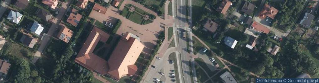 Zdjęcie satelitarne Pomnik, Obelisk, Tablica pamiątkowa