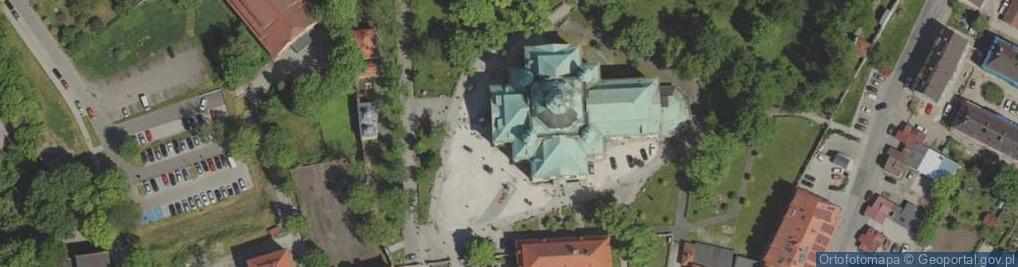 Zdjęcie satelitarne Pomnik Papieski