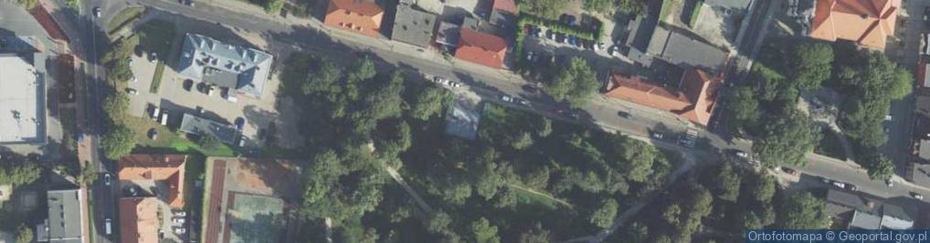 Zdjęcie satelitarne Pomnik poległych żołnierzy II wojnie światowej