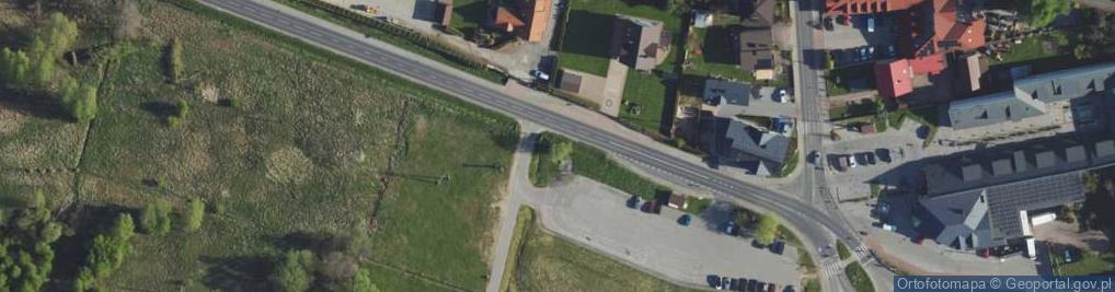 Zdjęcie satelitarne Pomnik upamiętniający 2 żołnierzy z oddziału partyzanckiego Pio