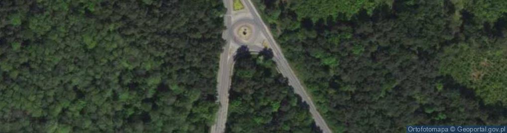 Zdjęcie satelitarne Pomnik upamiętniający miejsce walki z hitlerowskim okupantem pr