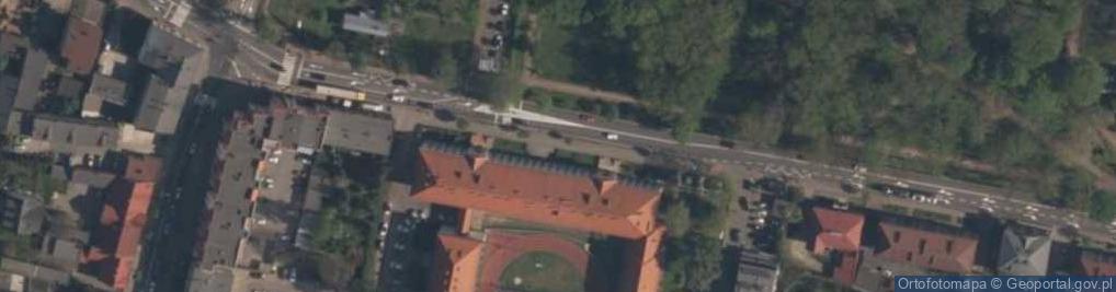 Zdjęcie satelitarne Pomnik upamiętniający zniszczenie szpitala