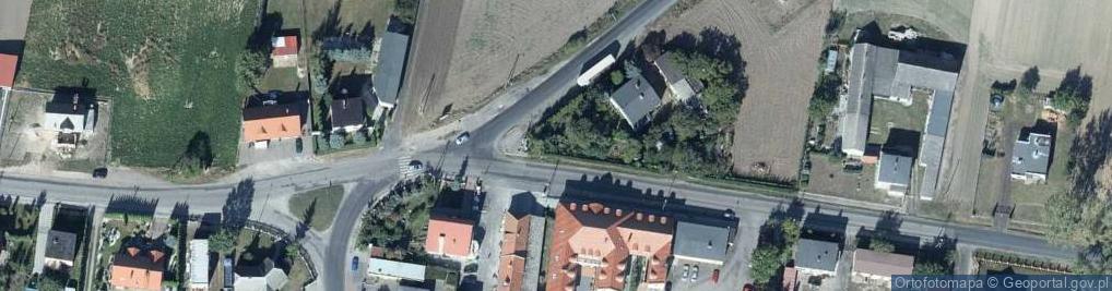 Zdjęcie satelitarne Pomnik wolności w 50 rocznicę zakończenia II wojny światowej