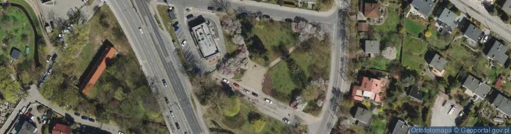 Zdjęcie satelitarne Pomnik Żołnierzy I Brygady Pancernej im. Bohaterow Westerplatte