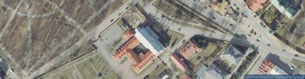 Zdjęcie satelitarne Walczącym z Niemcani w czasie II Wojny Światowej