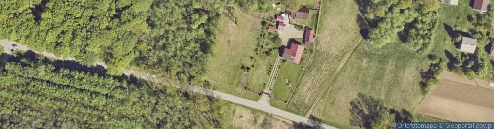 Zdjęcie satelitarne Zamordowanym mieszkańcom przez hitlerowców Szarwark