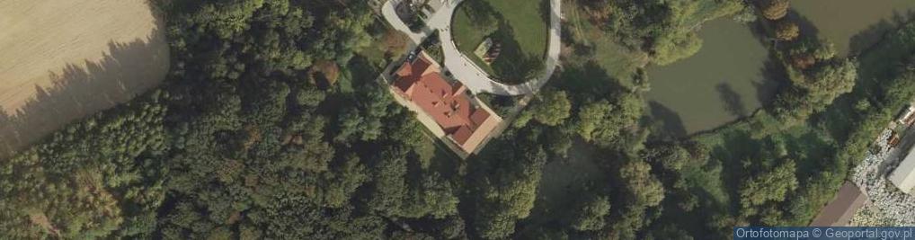 Zdjęcie satelitarne Gminny Ośrodek Pomocy Społecznej w Bruchowie