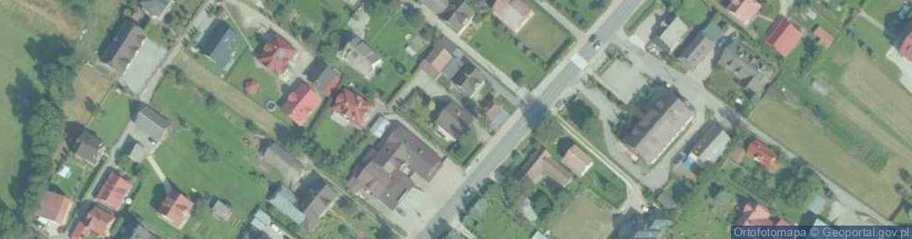 Zdjęcie satelitarne 1.Biuro Usług Geodezyjnych i Obsługi Budownictwa Art-Geo Andrzej Szuba 2.przewodnicy-krakow.pl Andrzej Kowalczyk, Andrzej Szuba