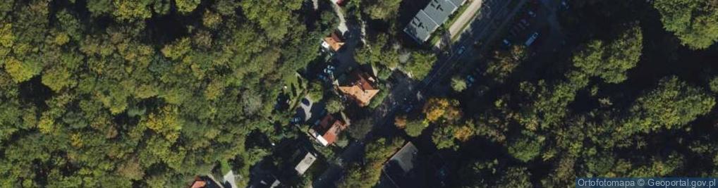 Zdjęcie satelitarne 1) Contact Service Zakład Elektroniczny - Lech Kowalewski 2) Sklep Wiejski U Jagody Lech Kowalewski