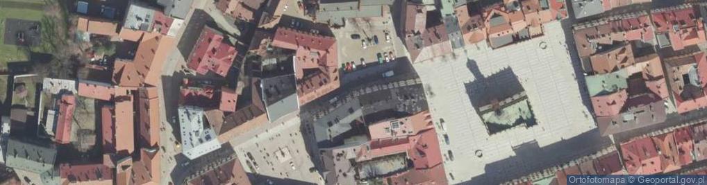 Zdjęcie satelitarne 1.Fhu Fama Adrian Kijowski 2.Efes Adrian Kijowski