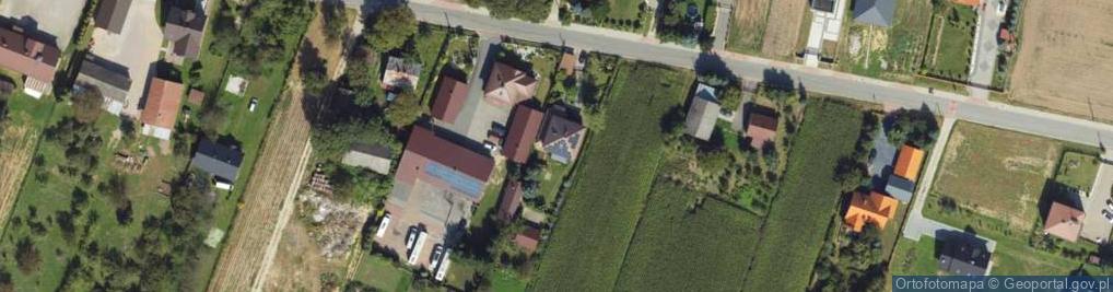 Zdjęcie satelitarne 1/ Maciej Zębala Pośrednictwo Ubezpieczeniowe 2/ Firma Ubezpieczeniowo-Usługowa Jamadan