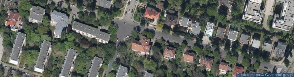 Zdjęcie satelitarne Acquis Consulting