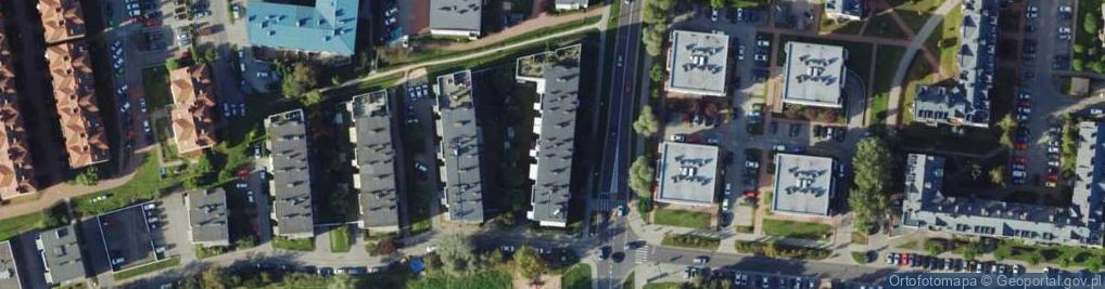 Zdjęcie satelitarne Ad Venture