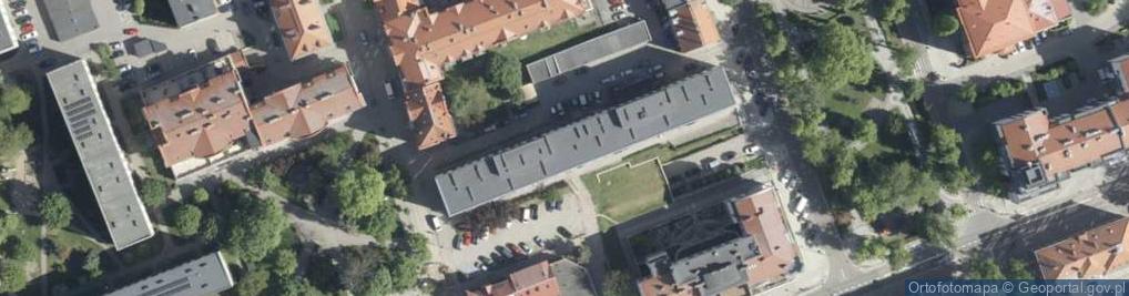 Zdjęcie satelitarne Adam Baranowski