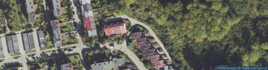 Zdjęcie satelitarne Adecco