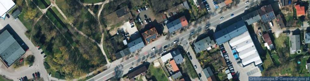 Zdjęcie satelitarne Akademia Wyobraźni Beata Bartosiak i Magdalena Paduch