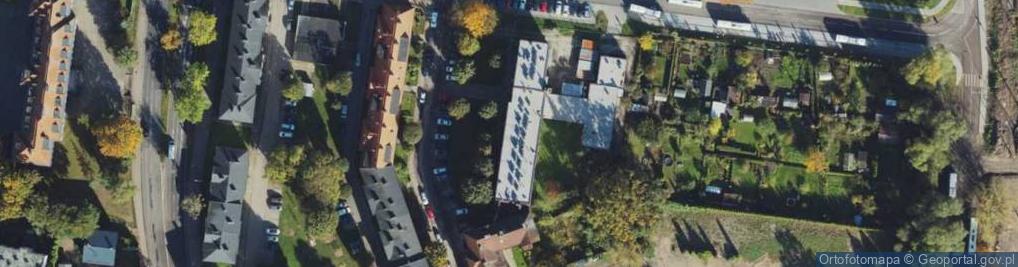 Zdjęcie satelitarne Akwa Przeds Handlowe M Kucharska P Mateńko P Maciaszek