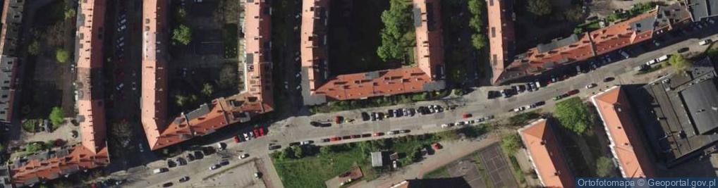 Zdjęcie satelitarne Anna Kurek-Perzyńska Wrocławski Dom Wydawniczy
