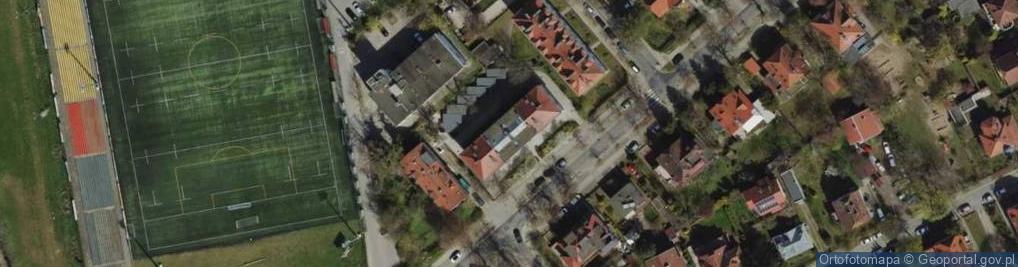 Zdjęcie satelitarne Anna Rogowska 1.Firma Usługowo Handlowa Anna Rogowska 2.pilkahalowa.pl