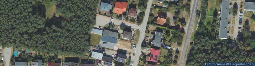 Zdjęcie satelitarne Art-Med Karol Kruszona