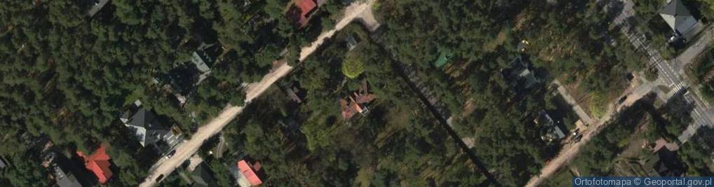 Zdjęcie satelitarne Artrepublic