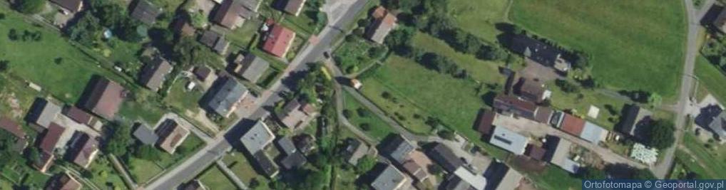 Zdjęcie satelitarne Artyk Spożywczymi Kiosk