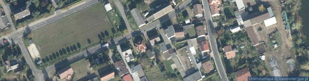 Zdjęcie satelitarne Asystent Stomatologii Profilaktyka Lakowanie Fluoryzacja