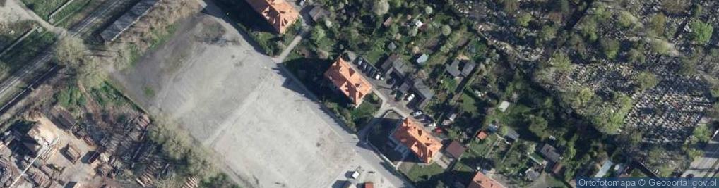 Zdjęcie satelitarne At Trans