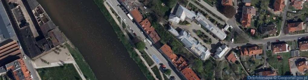 Zdjęcie satelitarne Ats Personal