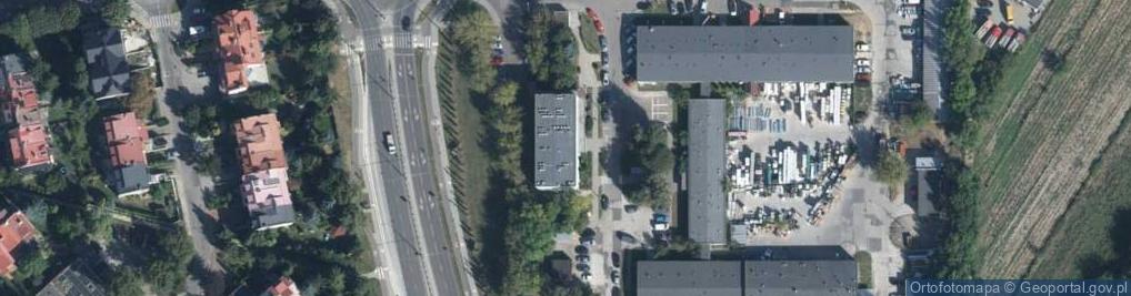 Zdjęcie satelitarne Auto Centrum Czechów