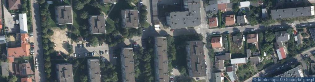 Zdjęcie satelitarne Auto Handel i Usługi Pilotarskie