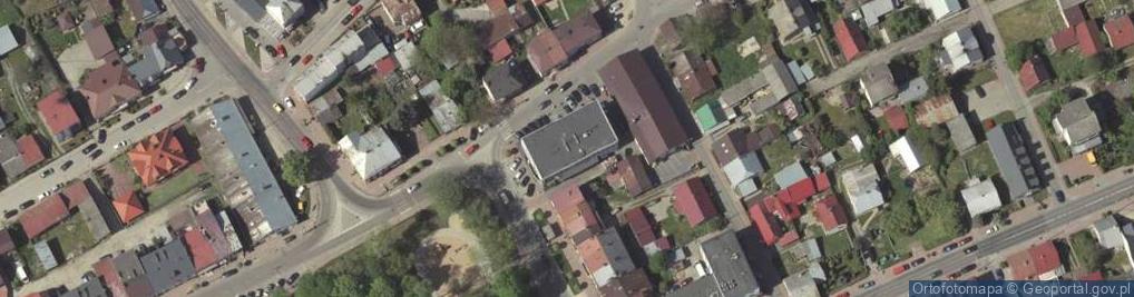 Zdjęcie satelitarne Bar Piwnica