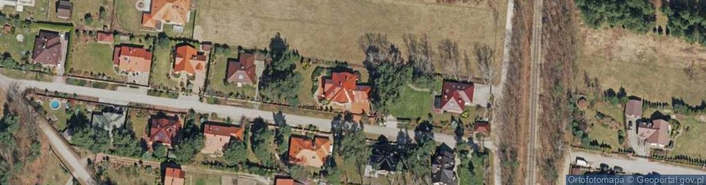 Zdjęcie satelitarne Base Inwest