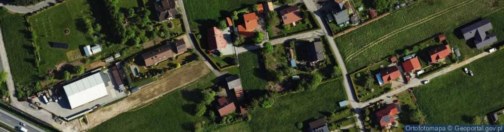 Zdjęcie satelitarne Basen