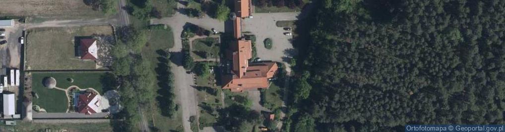 Zdjęcie satelitarne Brunatni