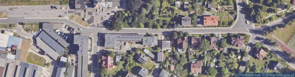 Zdjęcie satelitarne Camp Tour