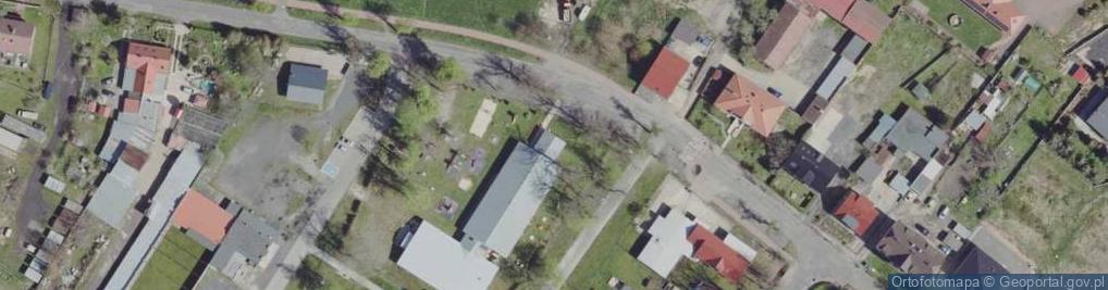 Zdjęcie satelitarne Cenrum Opieki Nad Dziećmi Chatka Puchatka