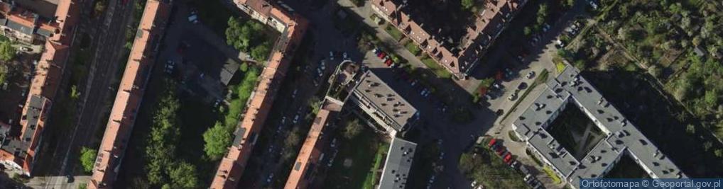 Zdjęcie satelitarne Centrum Administracji i Biznesu
