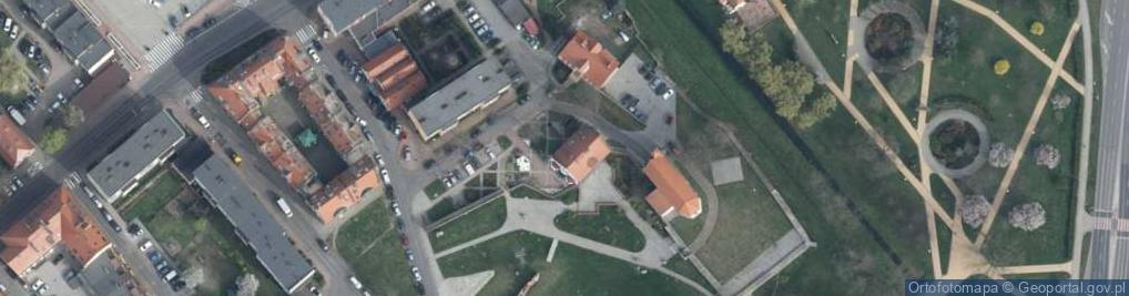 Zdjęcie satelitarne Centrum Edukacji Przyrodniczej w Lubinie