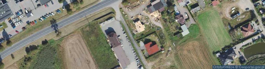 Zdjęcie satelitarne Centrum Handlowe Dombud Anna Fotta