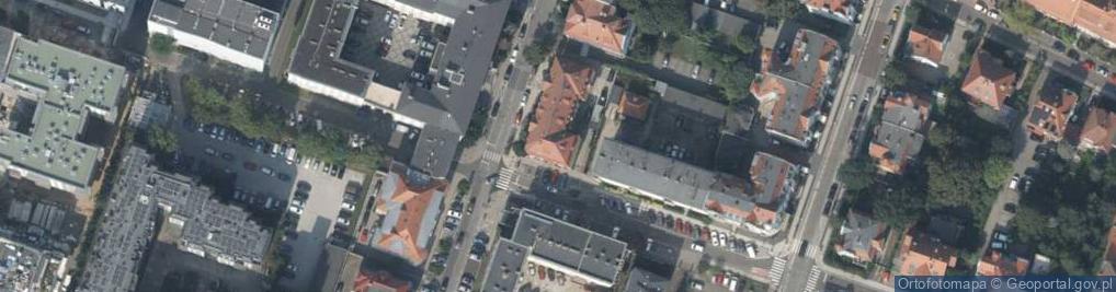 Zdjęcie satelitarne Centrum Poznać Siebie