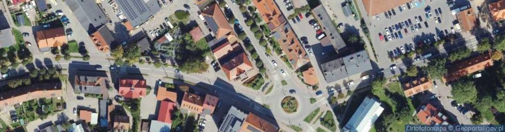 Zdjęcie satelitarne Centrum Ubezpieczeń Komunikacyjnych