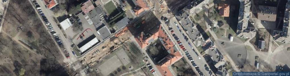 Zdjęcie satelitarne Centrum Usługowo-Szkoleniowe Oak Olimpia Kisiel