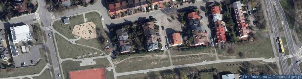 Zdjęcie satelitarne Cholewkarstwo