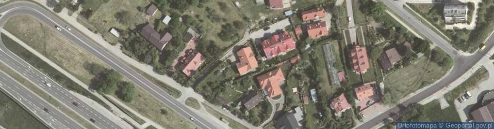 Zdjęcie satelitarne Clivcar