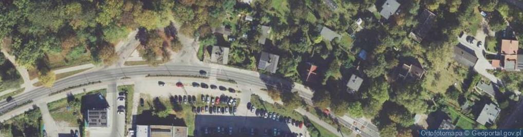 Zdjęcie satelitarne Commerce Marketing